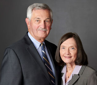 Kathleen Predergast Hollowell '68 & David Hollowell Kathleen Predergast Hollowell '68 & David Hollowell